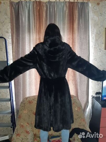 Шуба норковая с капюшоном 44 46