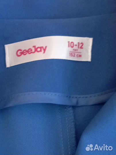 Пиджак для девочки на рост 152