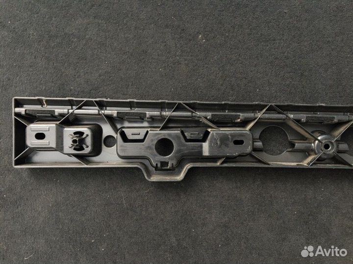 Кронштейн крепления порога левый Bmw 7 G11 G12