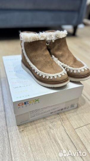 Geox полусапожки осенние 32 размер