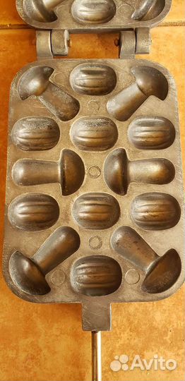 Формы для печенья, орешница, вафельница, пельменни