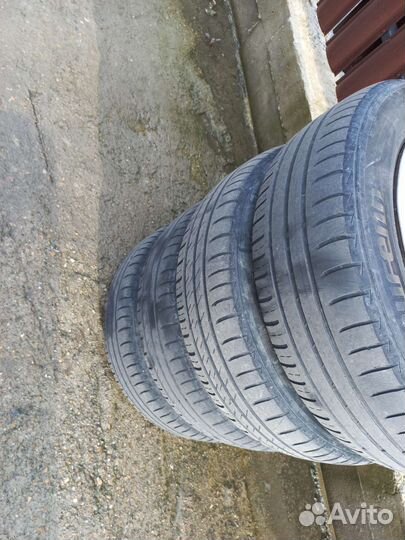 Hankook AH11 185/65 R15 88B