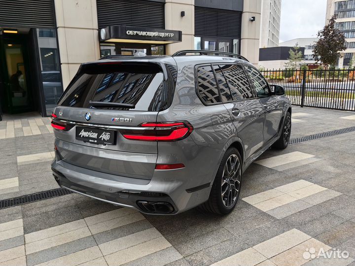 BMW X7 4.4 AT, 2023, 425 км