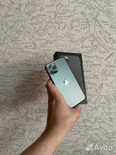 iPhone 11 Pro, 64 ГБ