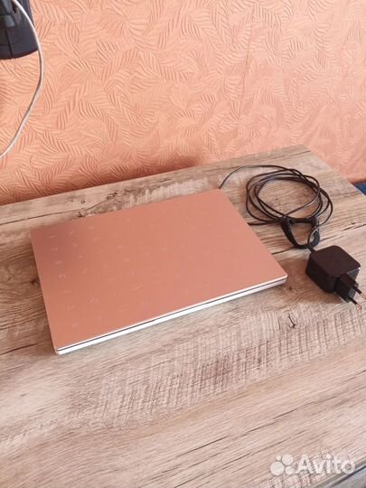 Ноутбук Asus