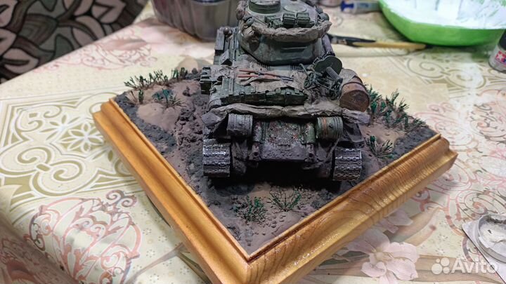 Собранная модель танка Т-34/86