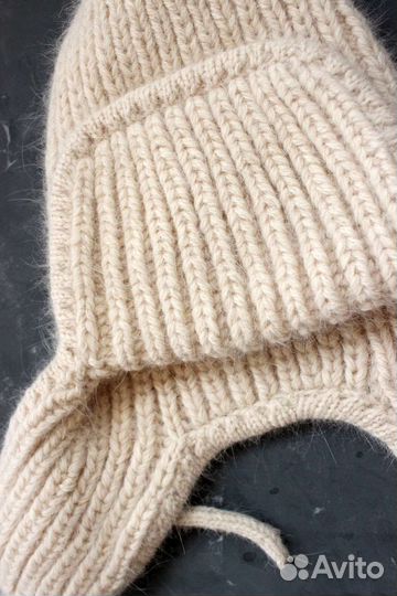 Вязаная шапка-ушанка
