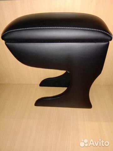 Подлокотник Renault Sandero 2 (экокожа)