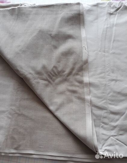 Отрез ткани вельвет