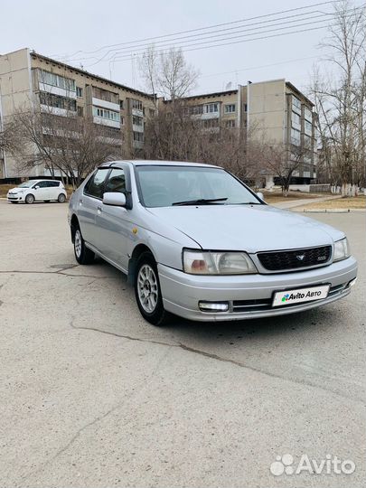 Nissan Bluebird 1.8 AT, 2001, 220 000 км