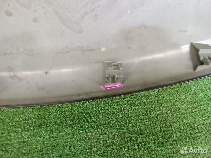 Решетка радиатора nissan note E12 623203vaoh контрактная