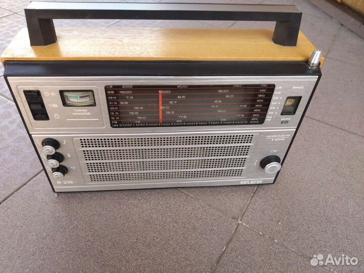 Радиоприемник selena 215