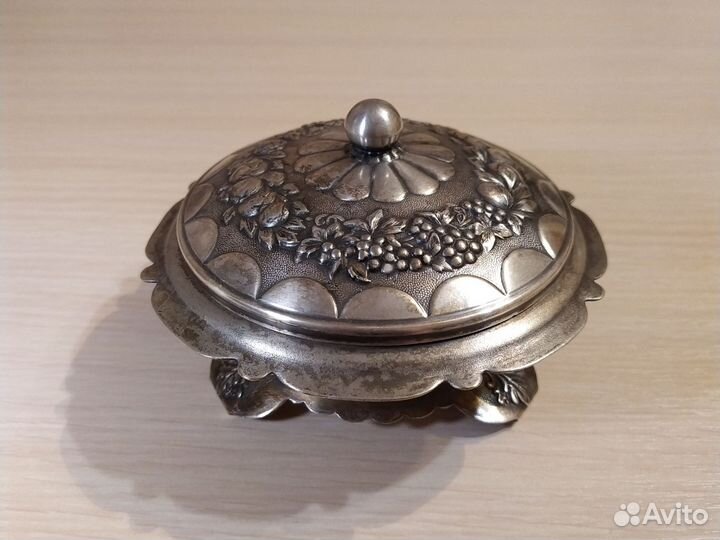 Сахарница (икорница, конфетница) мельхиор СССР