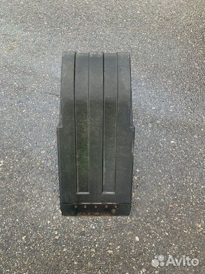 Крышка аккумулятора shacman
