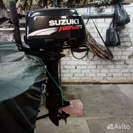 Лодочный мотор suzuki