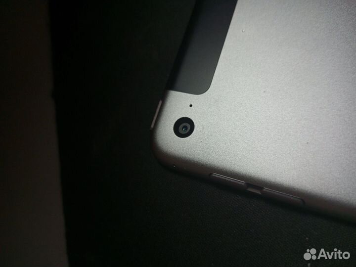 iPad Air 2 wifi + sim