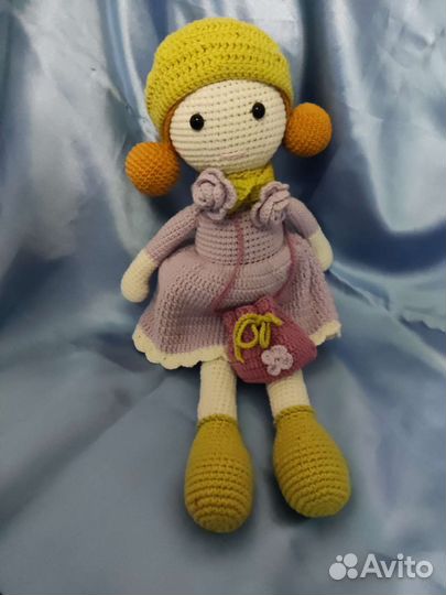 Вязанная кукла