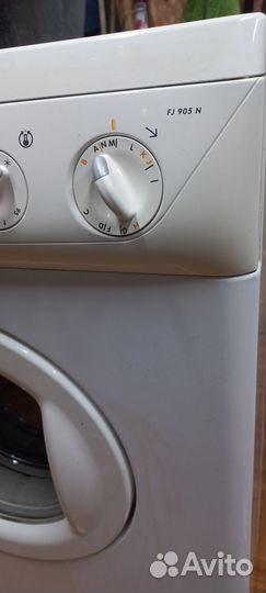 Стиральная машина zanussi