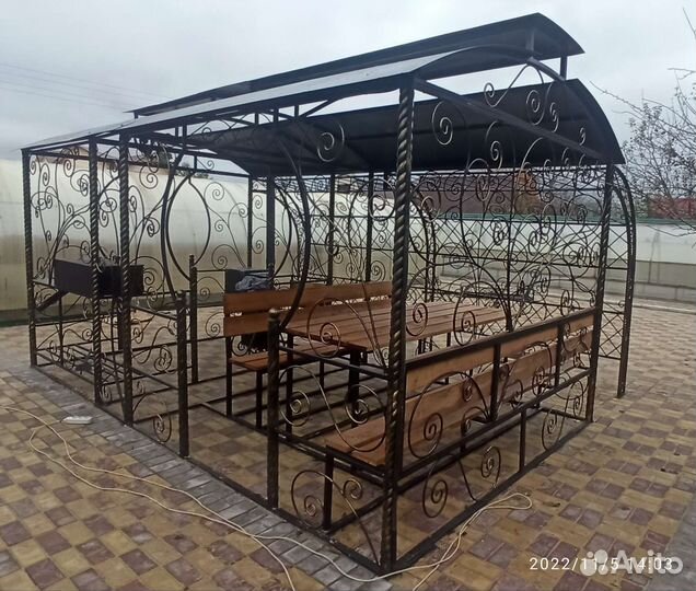 Мангальный комплекс с беседкой
