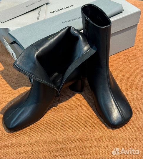 Ботильоны женские Balenciaga