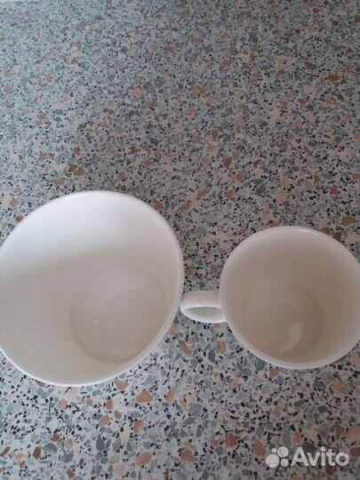 Чашка из костяного фарфора