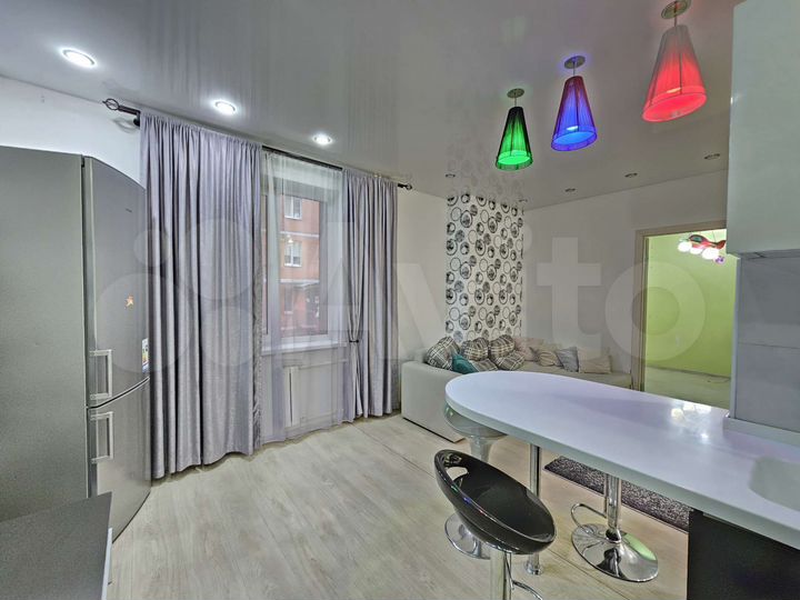 2-к. квартира, 47 м², 2/9 эт.