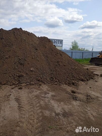 Доставка плодородного грунта