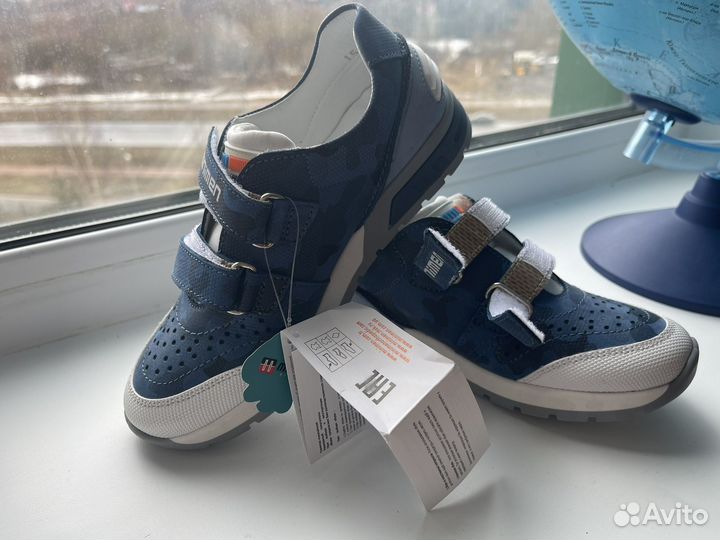 Кроссовки для мальчика