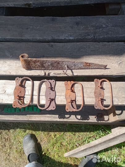 Ручки от старого сундука