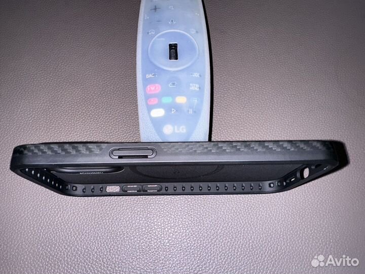 Чехол Pitaka на iPhone 14 Pro MagEZ Pro 3