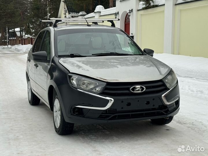 LADA Granta 1.6 МТ, 2019, битый, 75 000 км