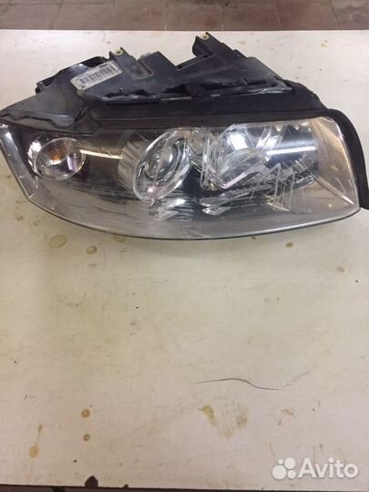 Фара левая на Audi а4в6 2005 год