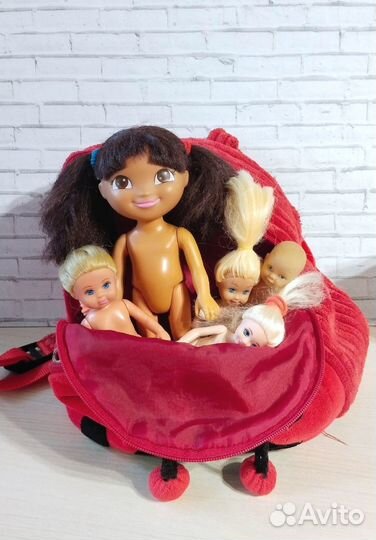 Куклы и пупсики набором