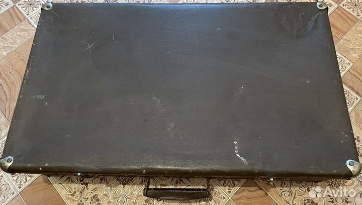 Чемодан времен СССР