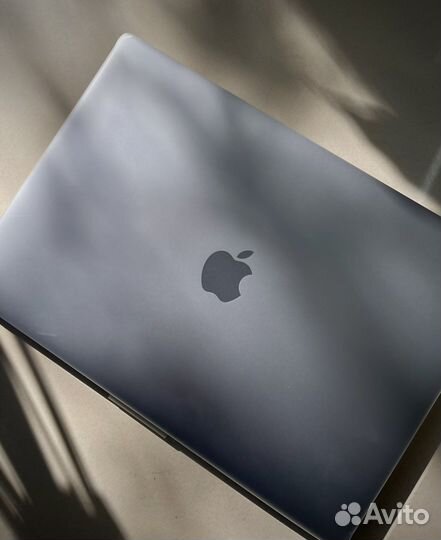 Apple macbook air 13 2020 m1 8gb 256