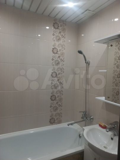 2-к. квартира, 66 м², 6/10 эт.