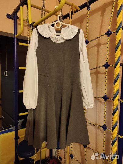 Школьная форма для девочки серая