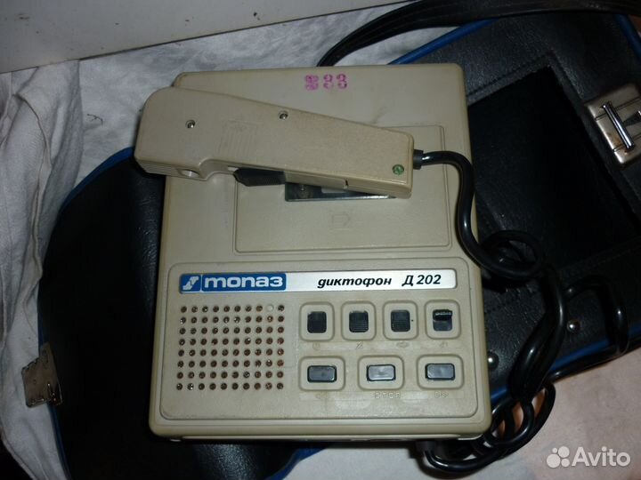 Кассетный диктофон 