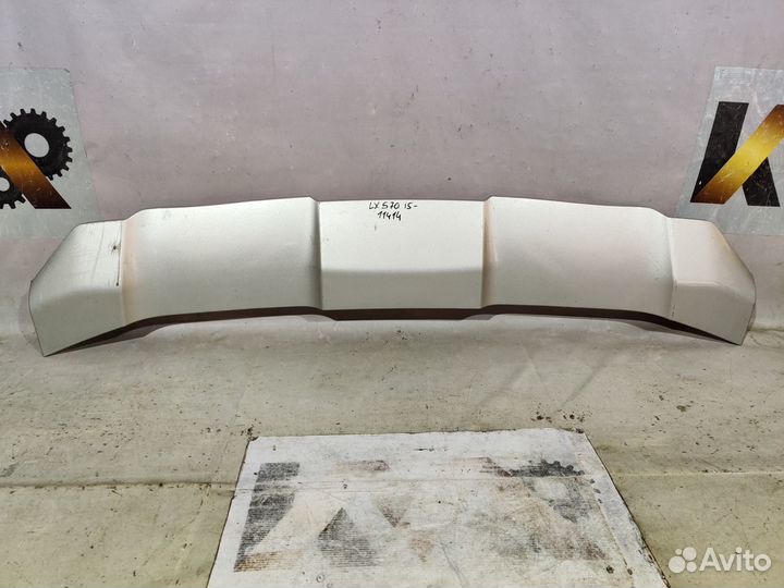 Лексус LX 2015- Молдинг под решетку 11414