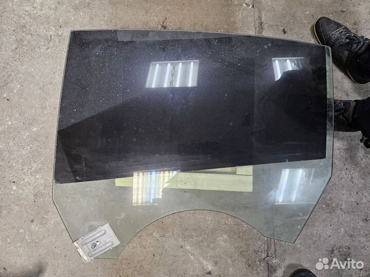 Стёкла на volkswagen passat cc