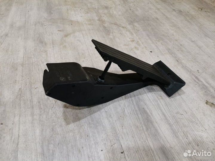 Педаль газа Bmw 3-Series E90