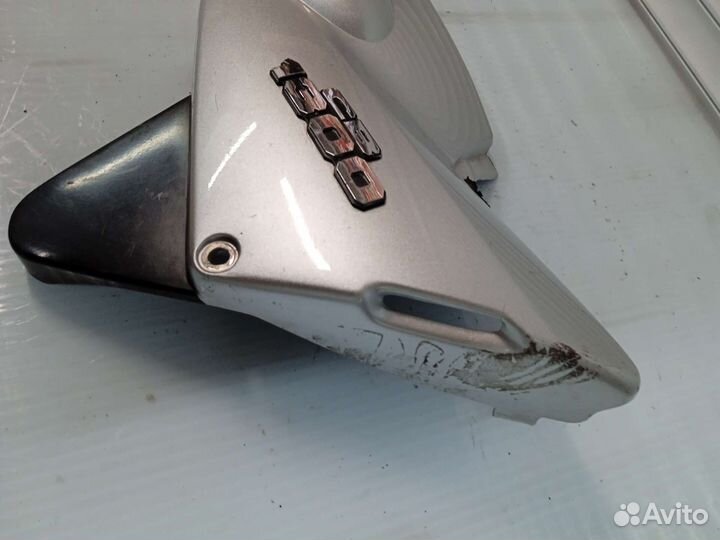 Honda CB 1300 SC40 98-02. Накладка левая. Пластик