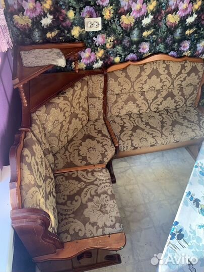 Кухонный уголок