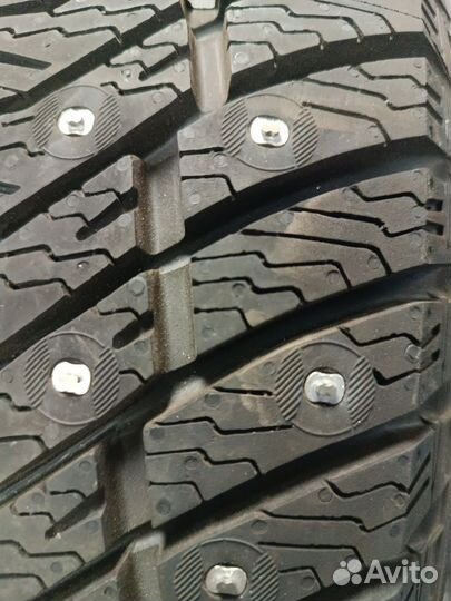 Yokohama IceGuard Stud IG65 245/45 R19