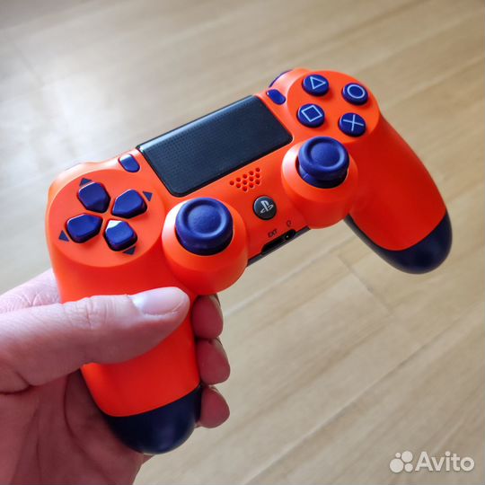Геймпад беспроводной DualShock 4