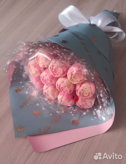 Букет из шоколадных цветов