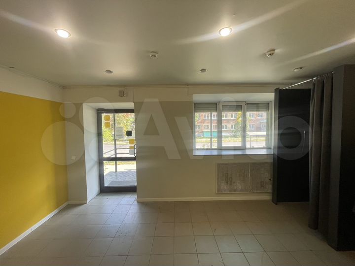 Торговая площадь, 45 м²