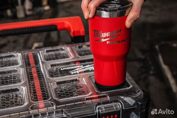 Термо-кружка Milwaukee Packout 591мл и 887мл