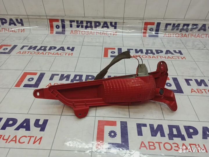 Фонарь задний в бампер правый Hyundai Creta 92406-M0100