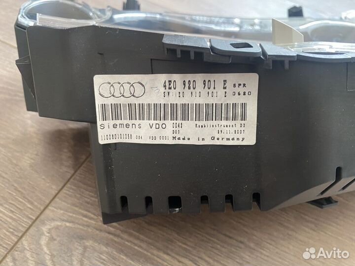 Панель приборов Audi A8 D3 2008г